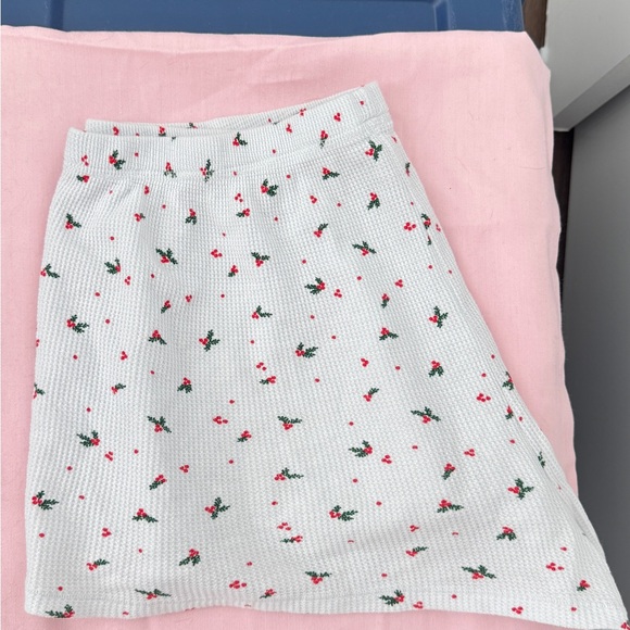 SKIMS mistletoe waffle pajama set - Picture 3 of 3